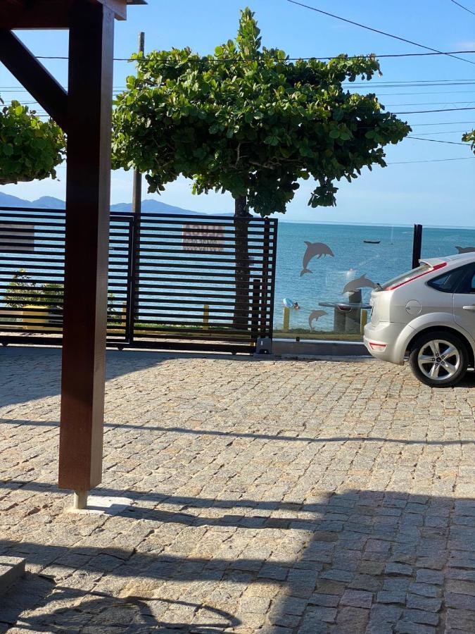 Apartamento Frente Mar Na Baia De Porto Belo Luaran gambar